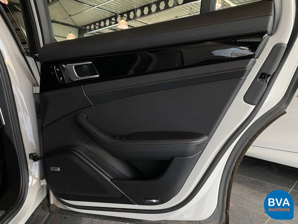 Porsche Panamera 4 E-Hybrid Sport Turismo 462hp SportChrono 2018 NW-Model.