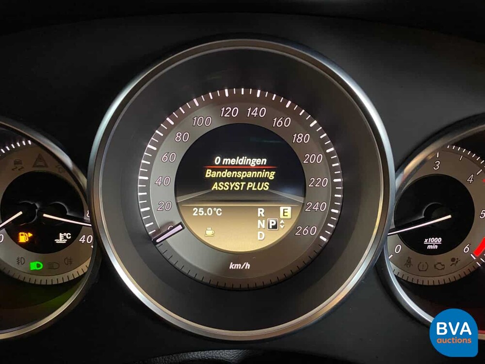 Mercedes-Benz CLS350 CDI 265hp CLS 2011 -Org. NL-, 81-RZP-5.