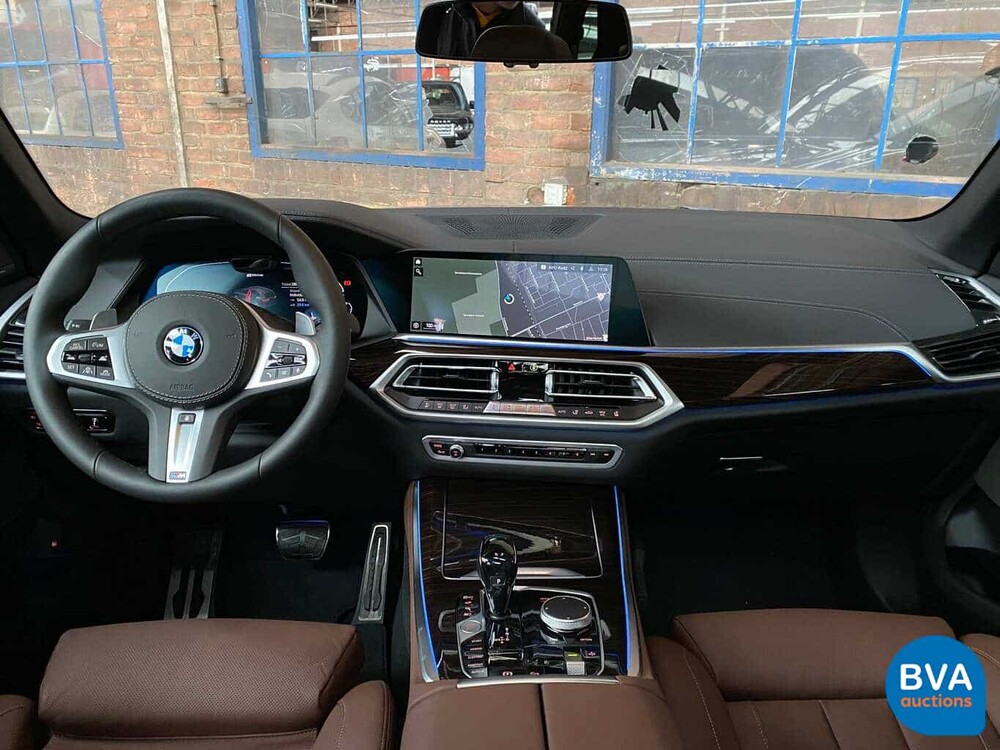 BMW X5 45e xDrive M-Sport 394pk -Nieuwe Auto!- 2021, NL-kenteken