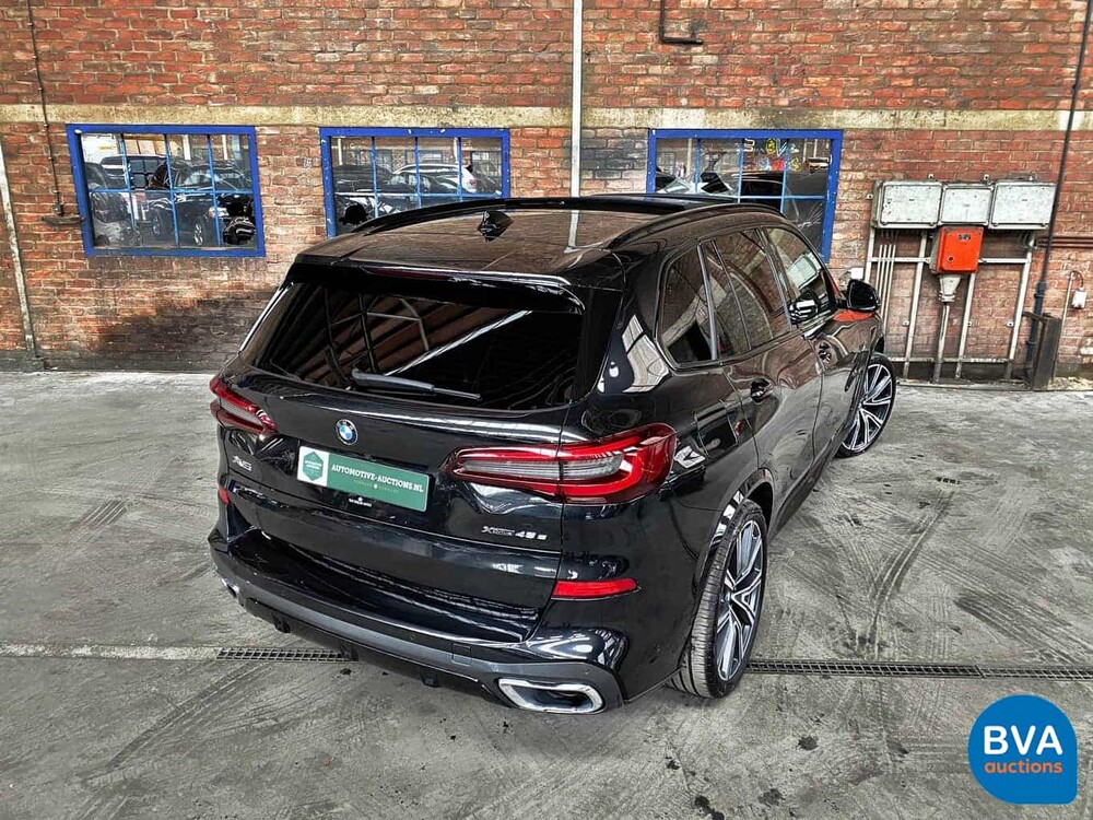 BMW X5 45e xDrive M-Sport 394pk -Nieuwe Auto!- 2021, NL-kenteken