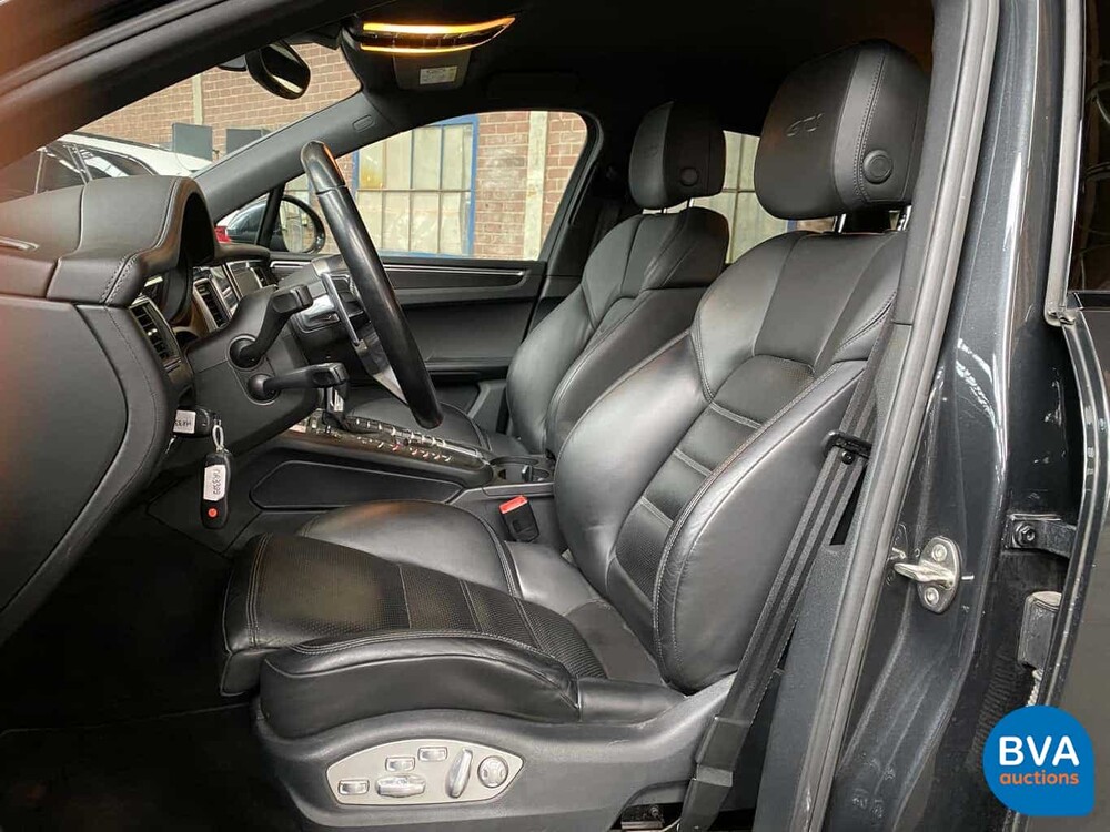 Porsche Macan GTS V6 Bi-Turbo 360pk 2016 Facelift