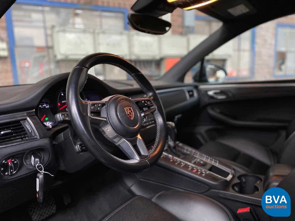 Porsche Macan GTS V6 Bi-Turbo 360pk 2016 Facelift
