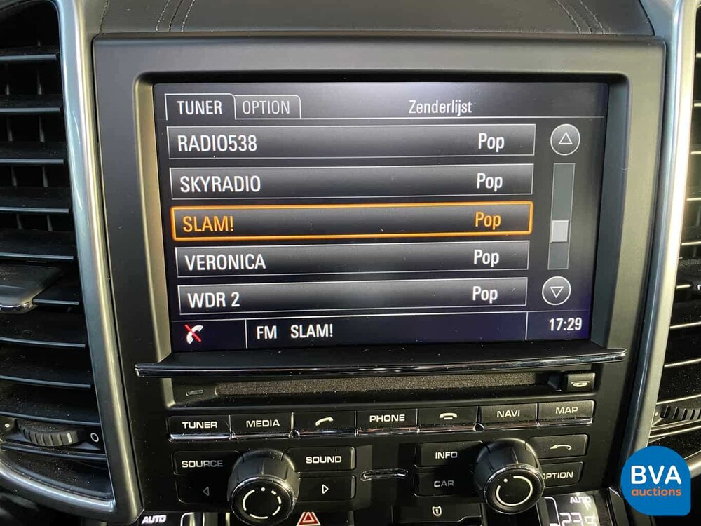 Porsche Cayenne S 4.8 V8 400pk 2013, 2-XJF-10