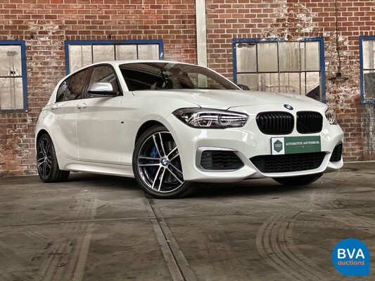 BMW M140i M-Sport High Executive 340pk 2018 1-Serie M-Performance Shadow-Line 5-Deurs