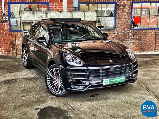 Porsche Macan Turbo 400pk 2015 SportChrono