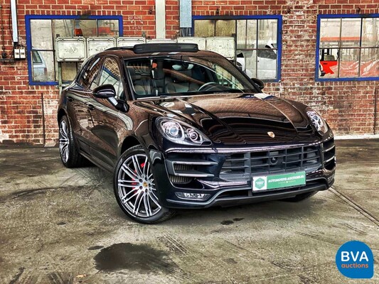 Porsche Macan Turbo 400pk 2015 SportChrono