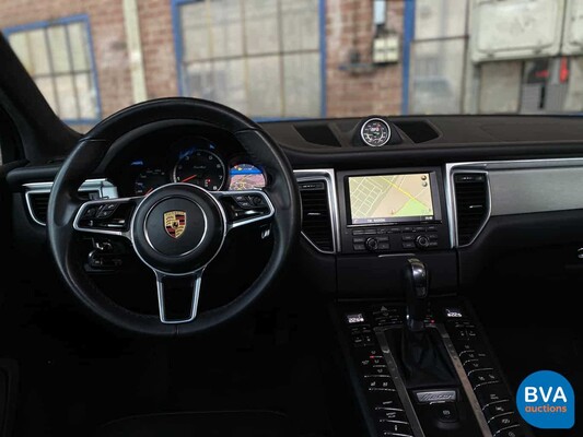 Porsche Macan Turbo 400pk 2015 SportChrono