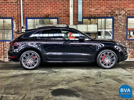 Porsche Macan Turbo 400pk 2015 SportChrono