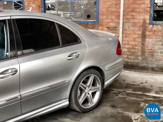 Mercedes-Benz E63 AMG Limousine V8 514pk 2008