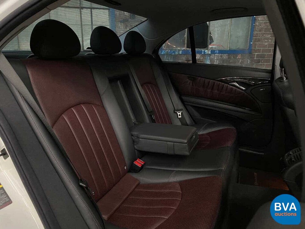 Mercedes-Benz E55 AMG 5.4 V8 476pk E-Klasse 2003 -YOUNGTIMER-
