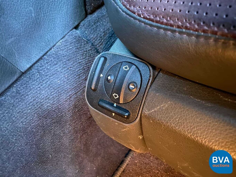 Mercedes-Benz E55 AMG 5.4 V8 476pk E-Klasse 2003 -YOUNGTIMER-