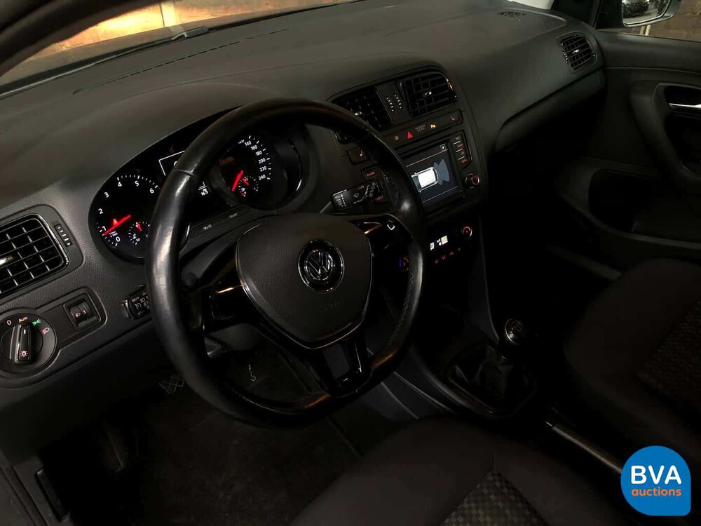 Volkswagen Polo 1.2 Easyline 60pk 2014, K-898-JV