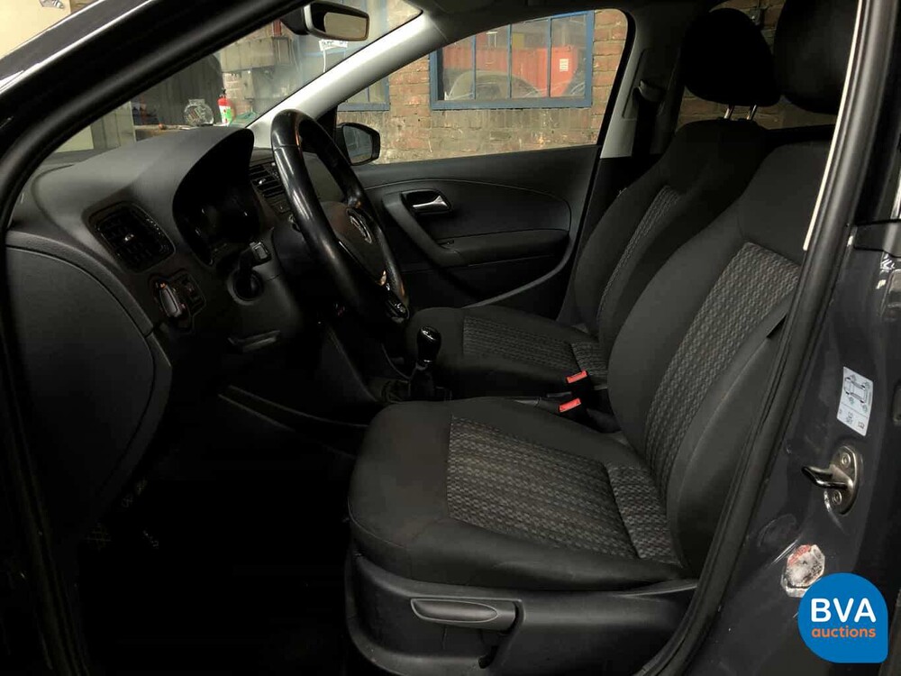 Volkswagen Polo 1.2 Easyline 60pk 2014, K-898-JV