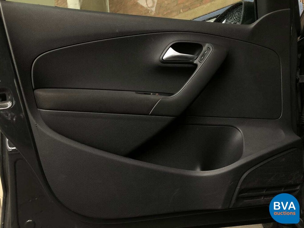 Volkswagen Polo 1.2 Easyline 60pk 2014, K-898-JV