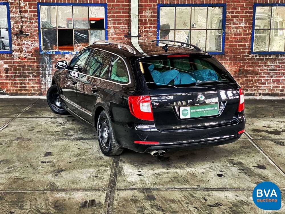 Skoda Superb Combi 1.8 TSI Elegance 18" LMV 2011, 20-SVN-1