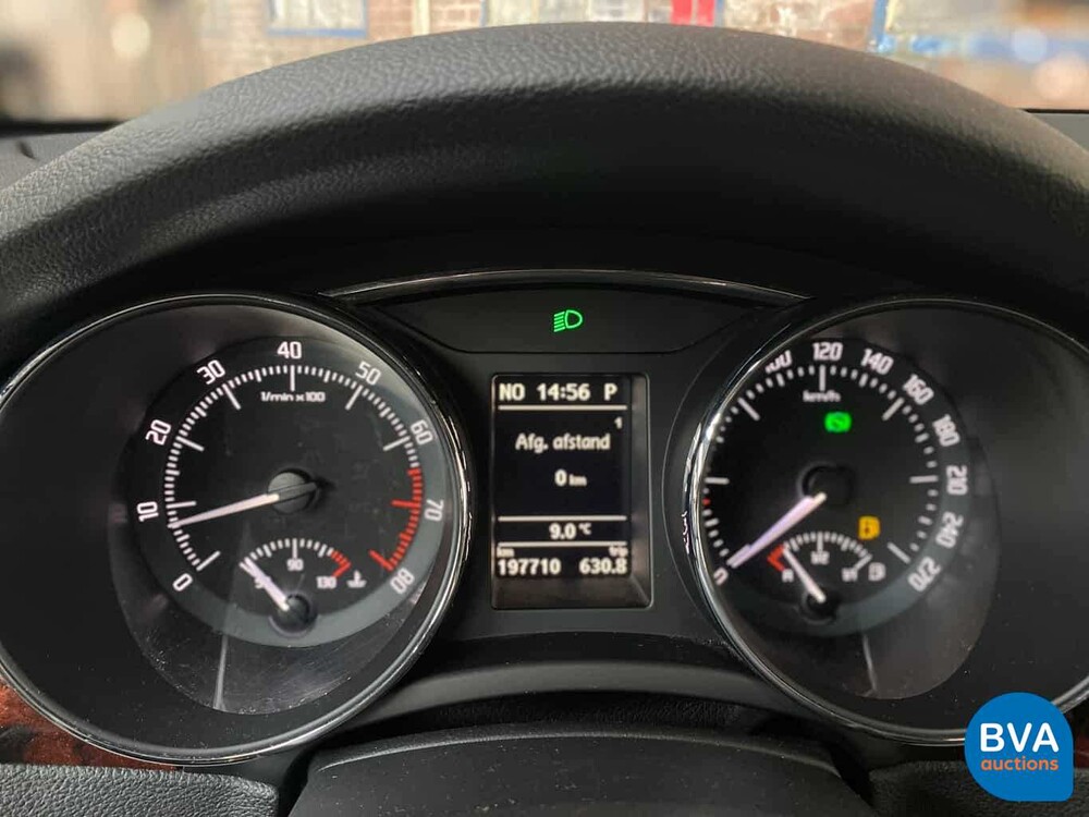 Skoda Superb Combi 1.8 TSI Elegance 18" LMV 2011, 20-SVN-1