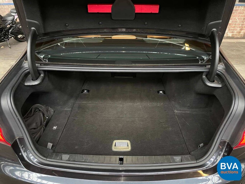 BMW 740e 326pk 7-Serie 2017, J-841-FK