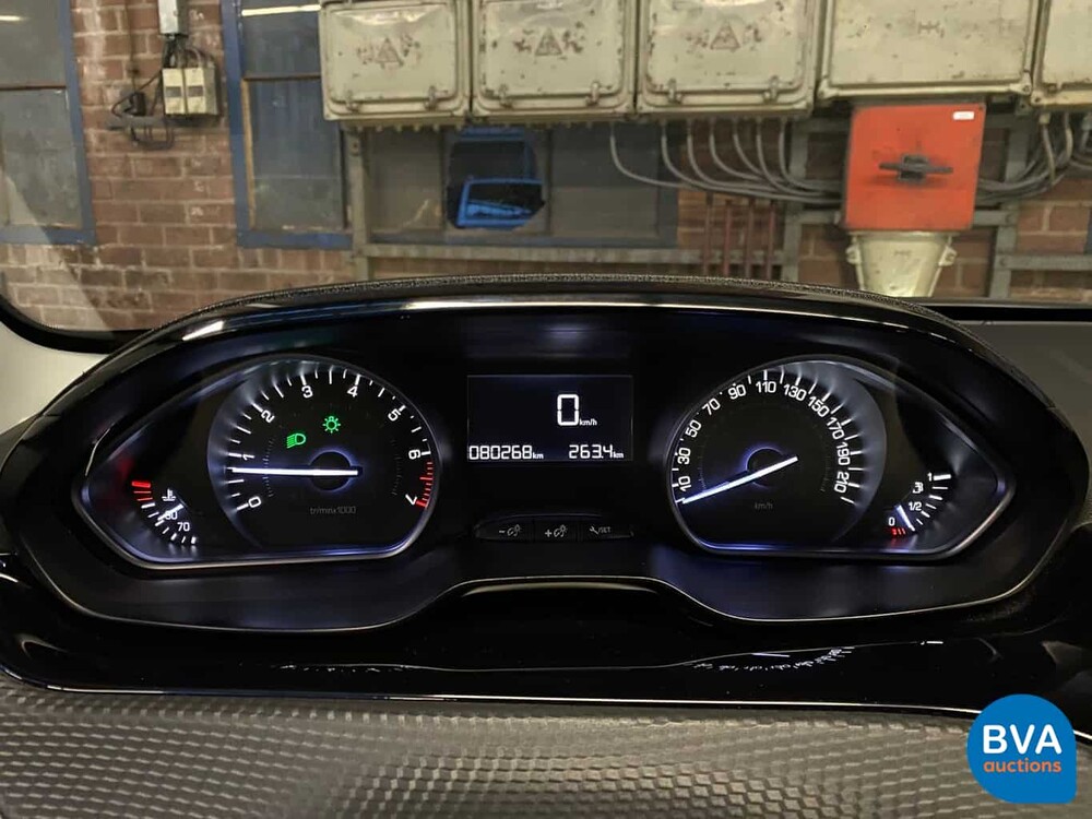 Peugeot 2008 1.2 PureTech Style 110pk 2015, K-689-HP