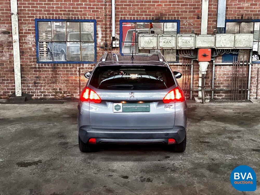 Peugeot 2008 1.2 PureTech Style 110pk 2015, K-689-HP