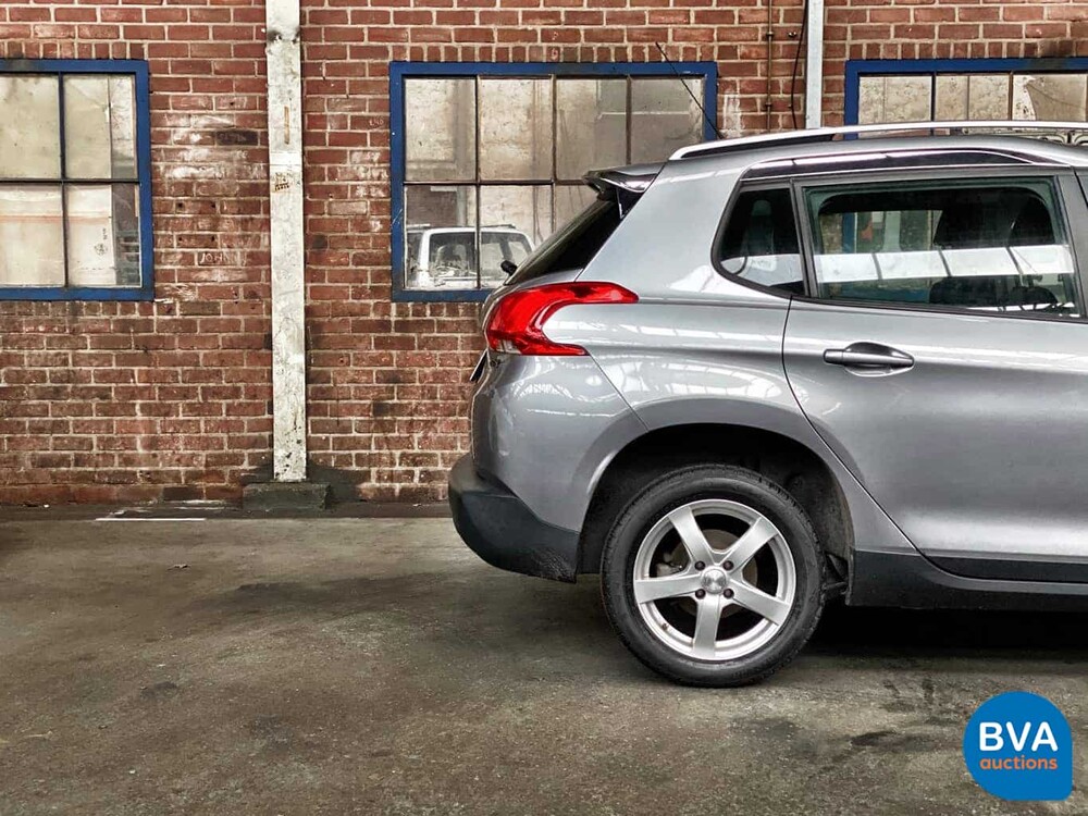 Peugeot 2008 1.2 PureTech Style 110pk 2015, K-689-HP