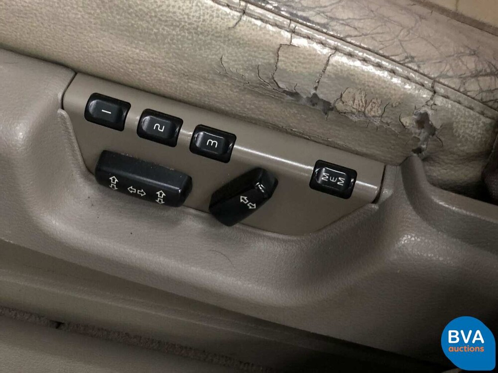 Volvo XC90 D5 AWD 2.4 Exclusive 198pk 2004 -Org. NL-, 91-NV-BK