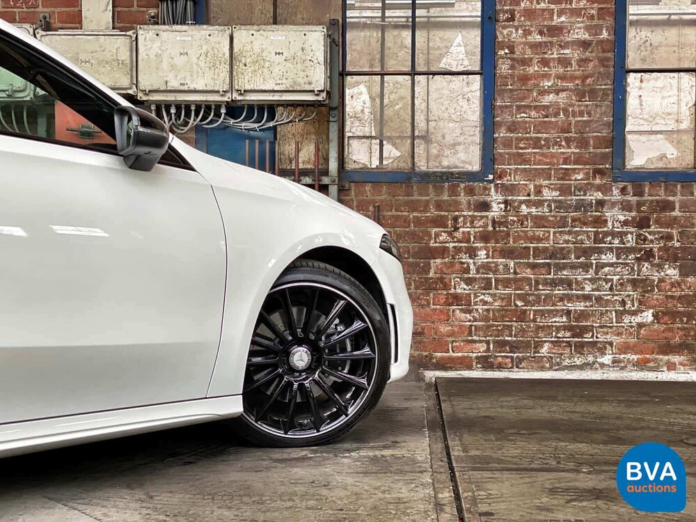 Mercedes-Benz A220 AMG 190pk A-Klasse 2019 -GARANTIE-, J-558-LP