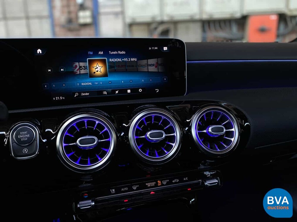 Mercedes-Benz A220 AMG 190pk A-Klasse 2019 -GARANTIE-, J-558-LP