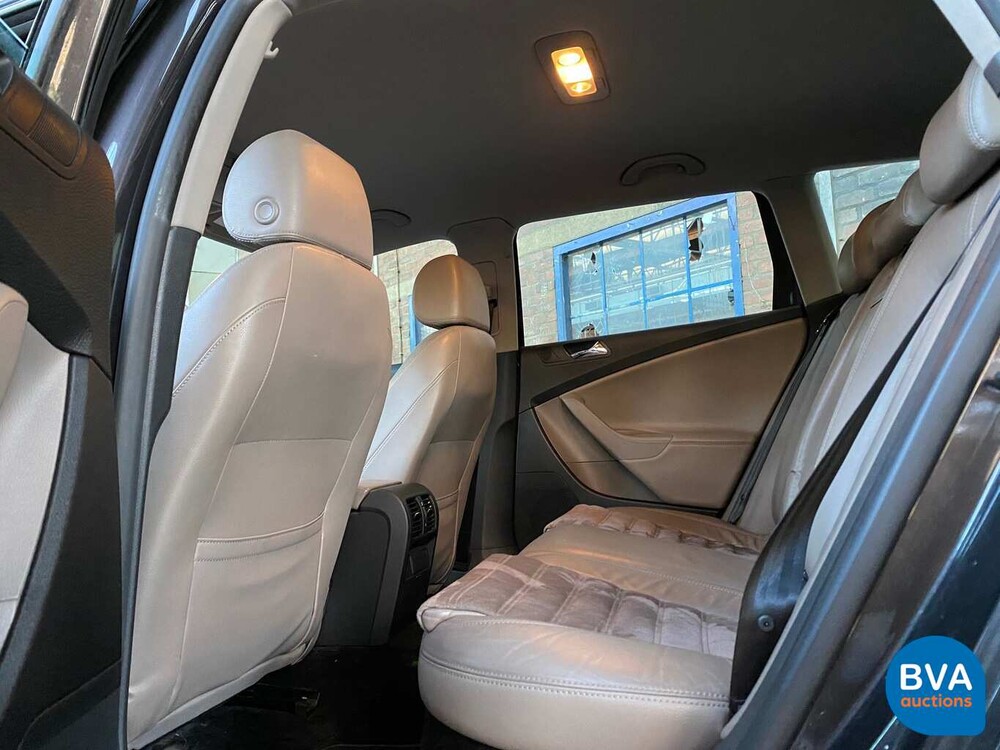 Volkswagen Passat Variant 2.0 FSI Highline 150pk 2006 -Origineel NL-, 79-SL-ZP