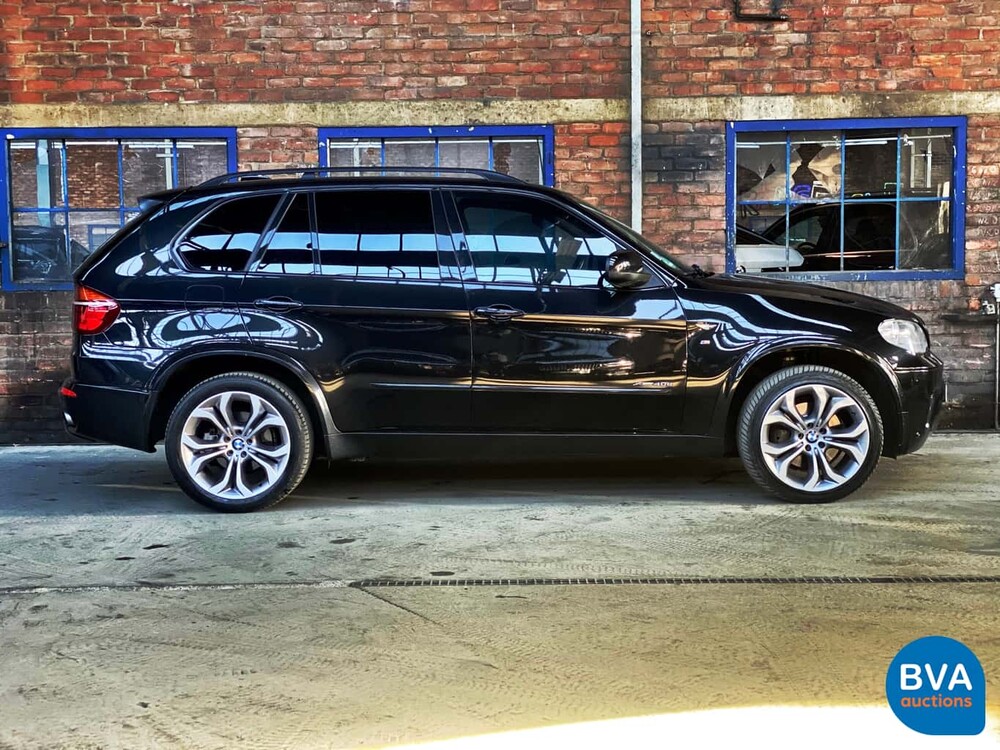 BMW X5 40d xDrive M-Sport 306pk 2010, 8-XXT-10