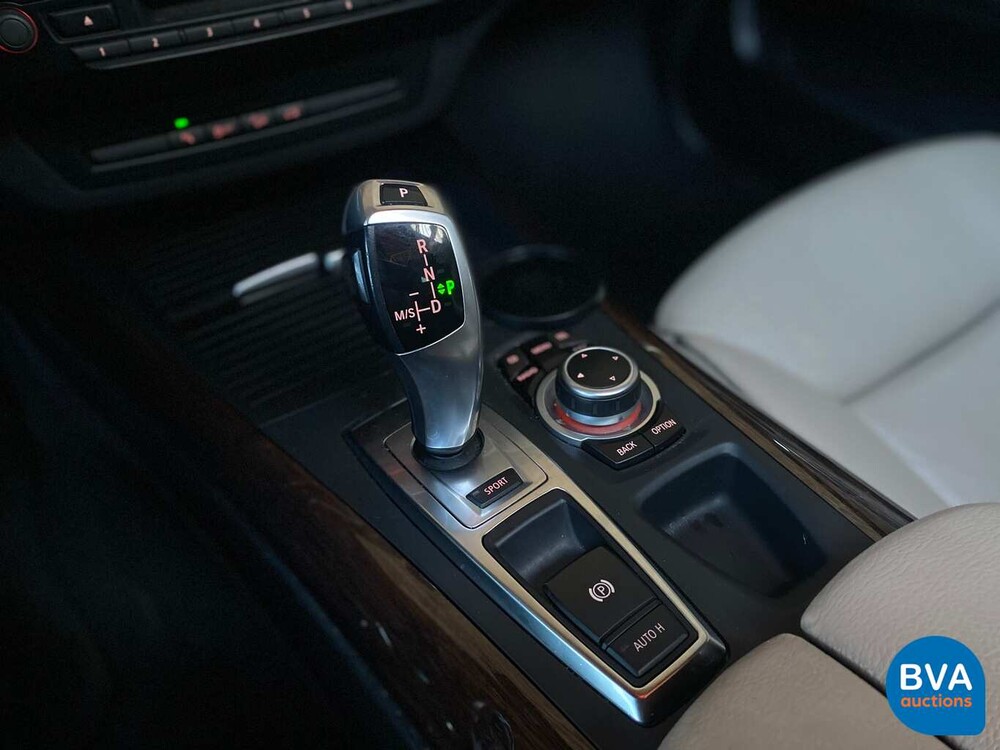 BMW X5 40d xDrive M-Sport 306pk 2010, 8-XXT-10