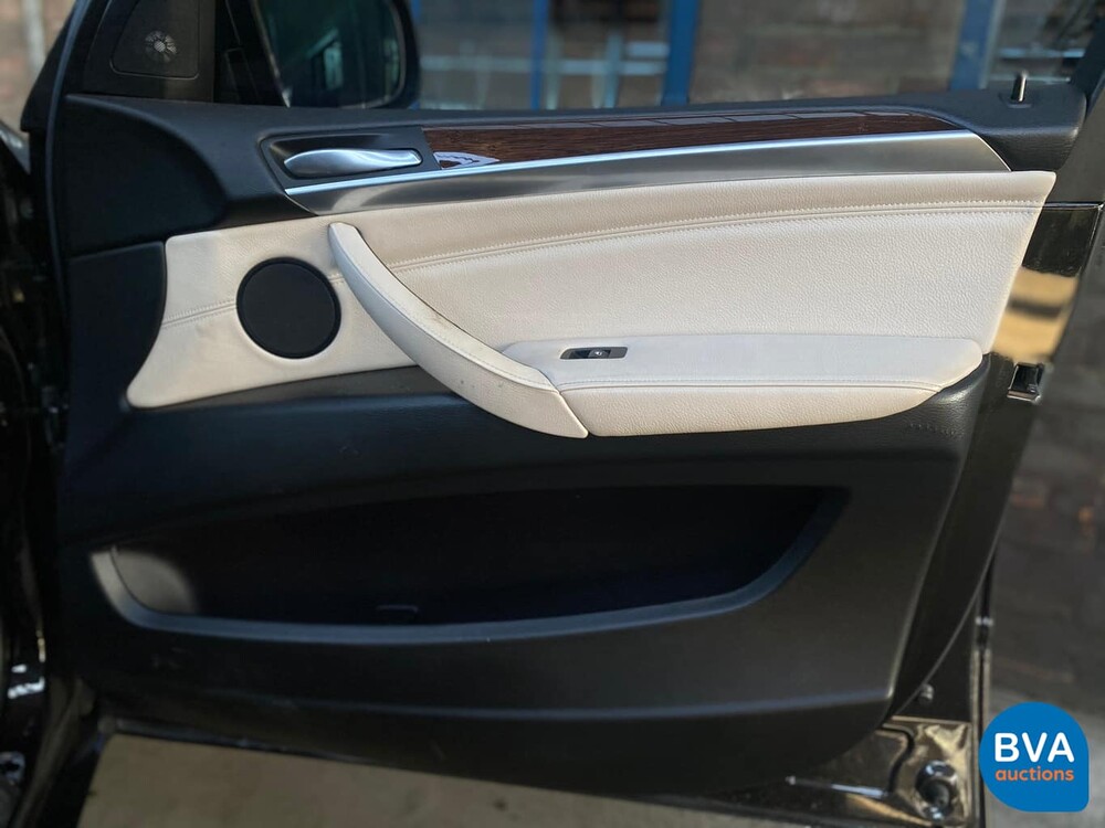 BMW X5 40d xDrive M-Sport 306pk 2010, 8-XXT-10