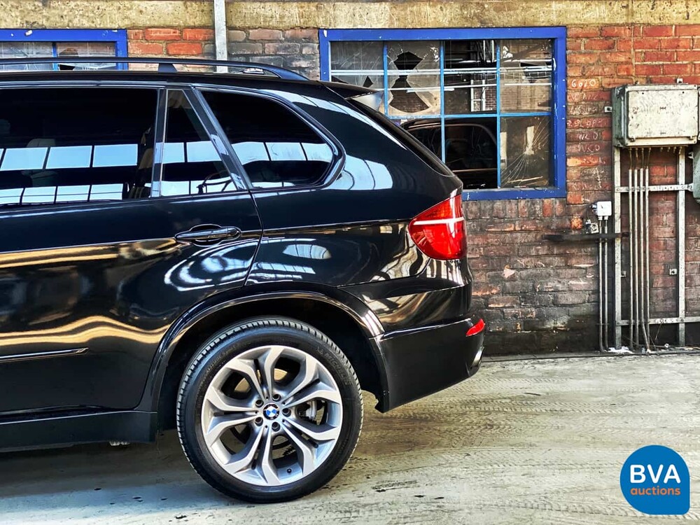 BMW X5 40d xDrive M-Sport 306pk 2010, 8-XXT-10