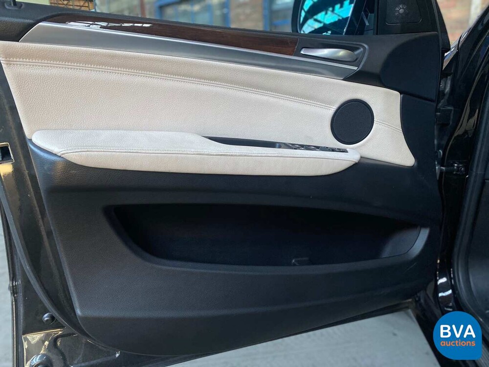 BMW X5 40d xDrive M-Sport 306pk 2010, 8-XXT-10