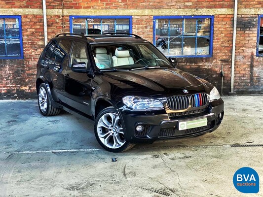 BMW X5 40d xDrive M-Sport 306pk 2010, 8-XXT-10