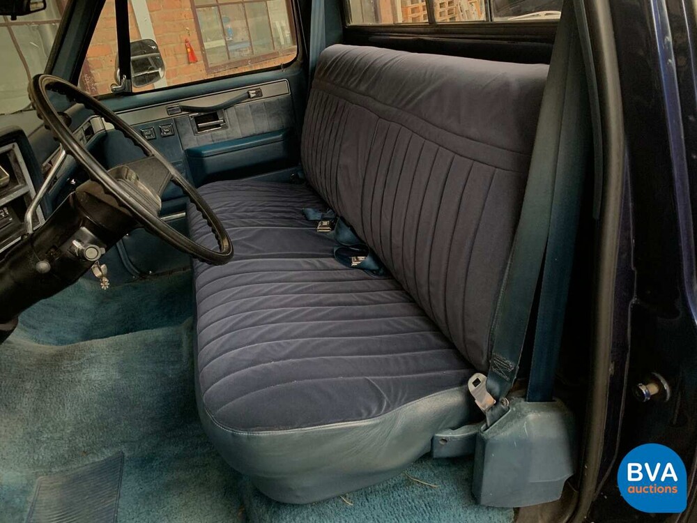 Chevrolet Silverado Pick-Up 237pk Lpg 1984, 82-BN-PS
