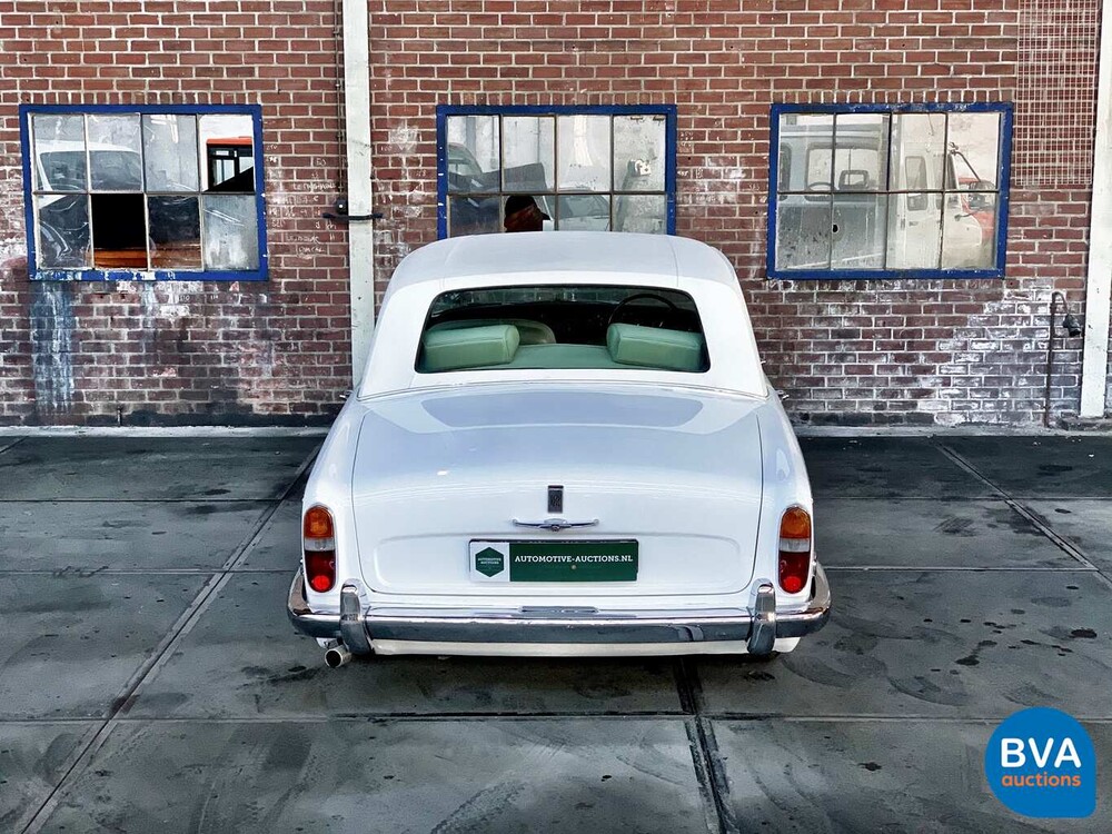 Rolls-Royce Silver Shadow LWB 6.7 V8 1974