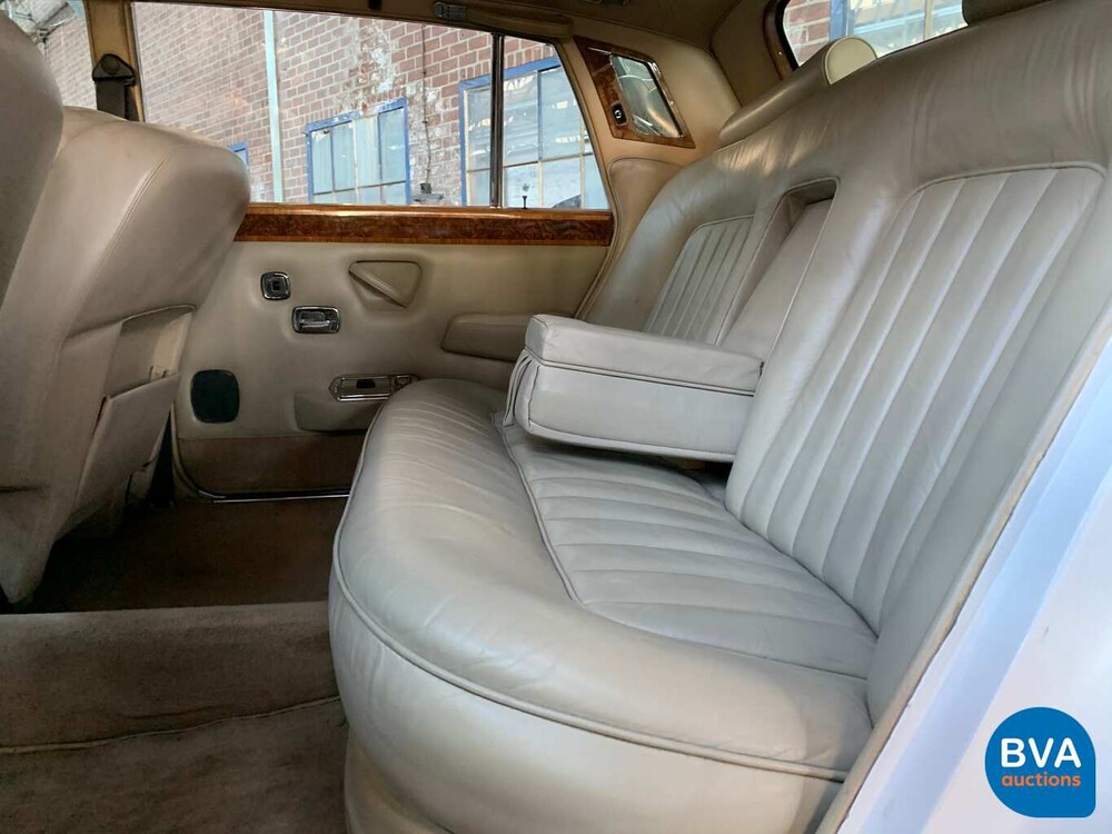 Rolls-Royce Silver Shadow LWB 6.7 V8 1974