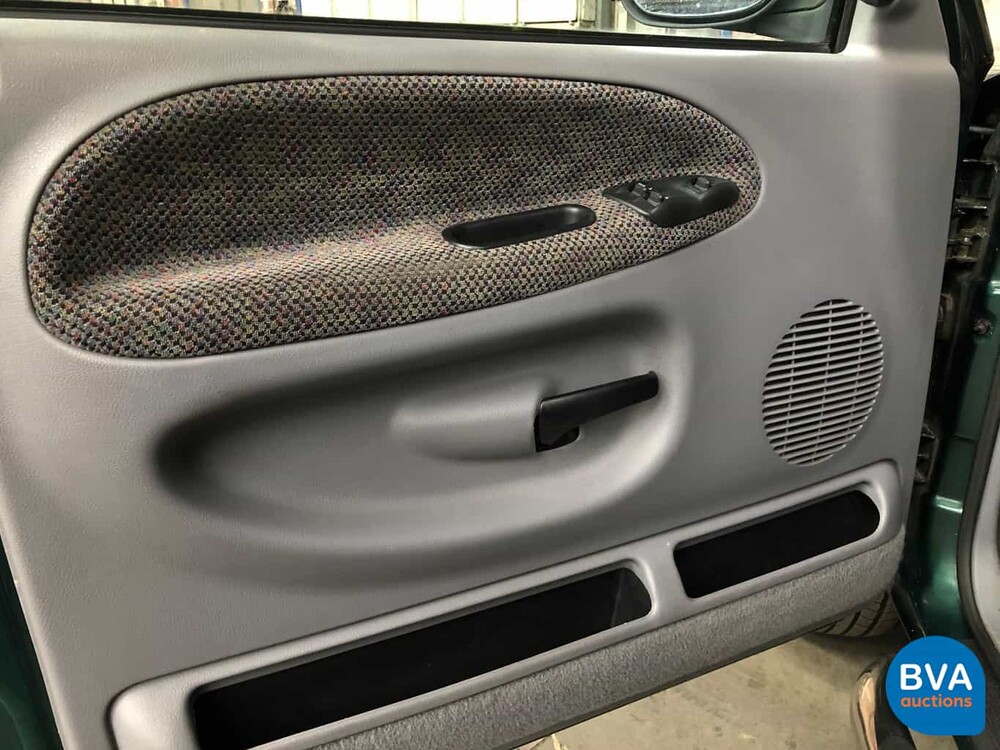 Dodge Ram 1500 5.9 V8 230pk 1999, 34-BH-FP