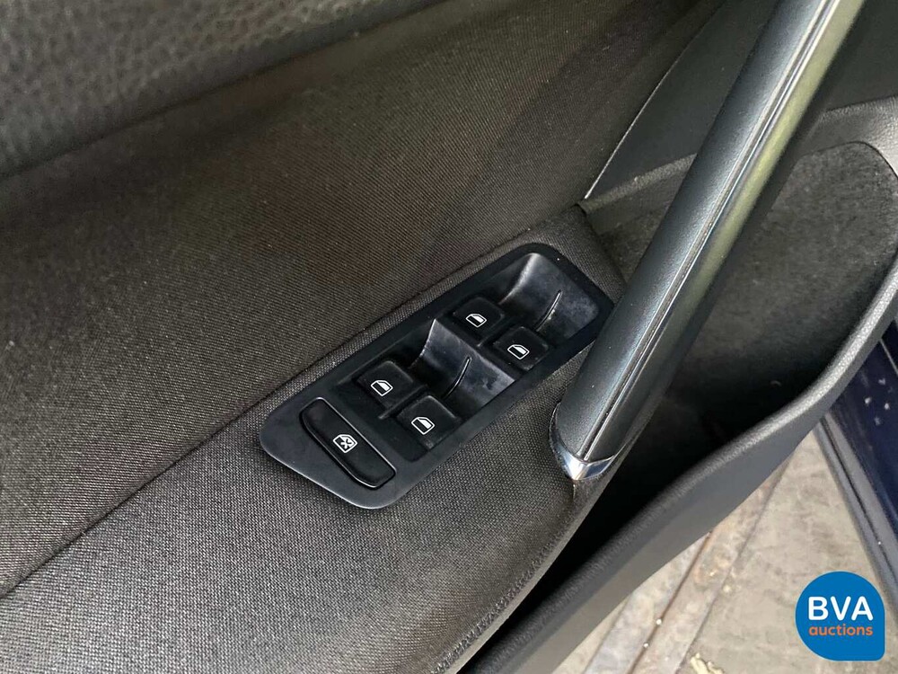 Volkswagen Golf 1.4 TSI R-Line 125pk 2015, K-256-TG