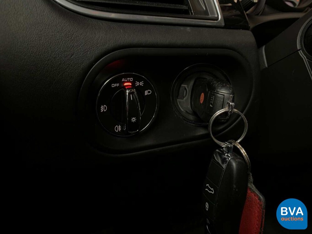 Porsche Macan 3.0 S 340pk 2015 -Org. NL-, GD-108-H