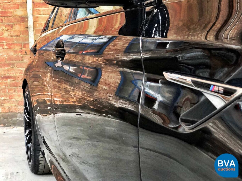 BMW M5 4.4 V8 BiTurbo F90 600pk 5-Serie NW-Model 2018