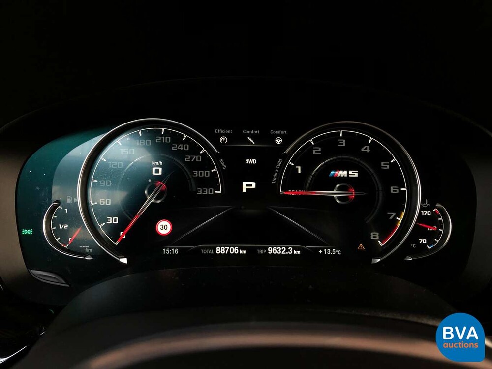 BMW M5 4.4 V8 BiTurbo F90 600pk 5-Serie NW-Model 2018