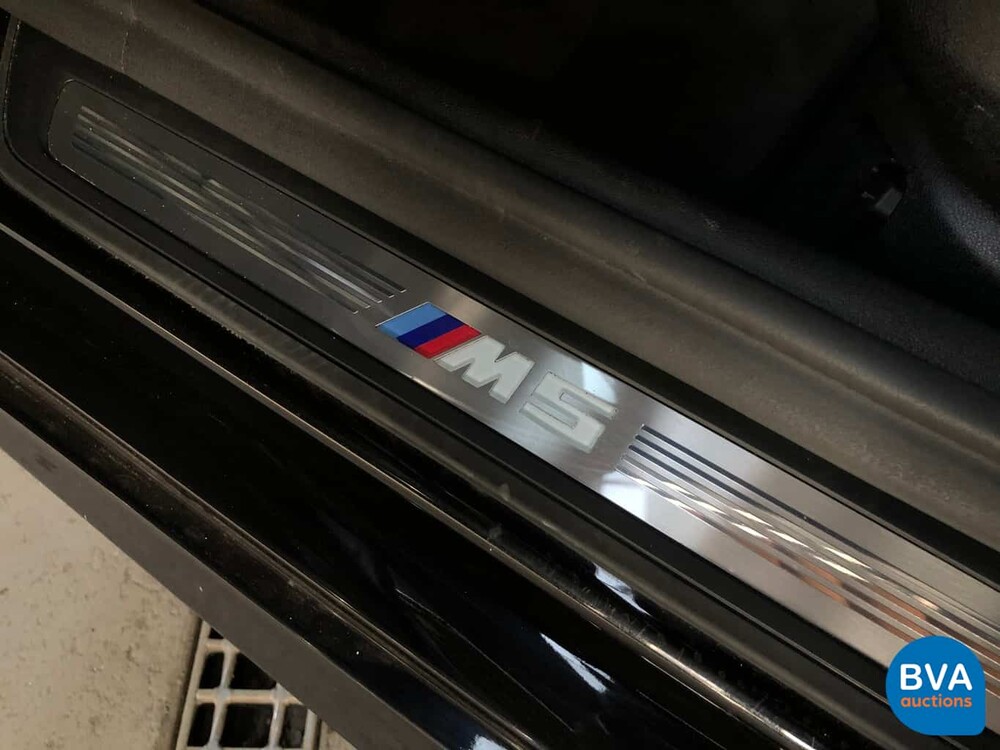 BMW M5 4.4 V8 BiTurbo F90 600pk 5-Serie NW-Model 2018