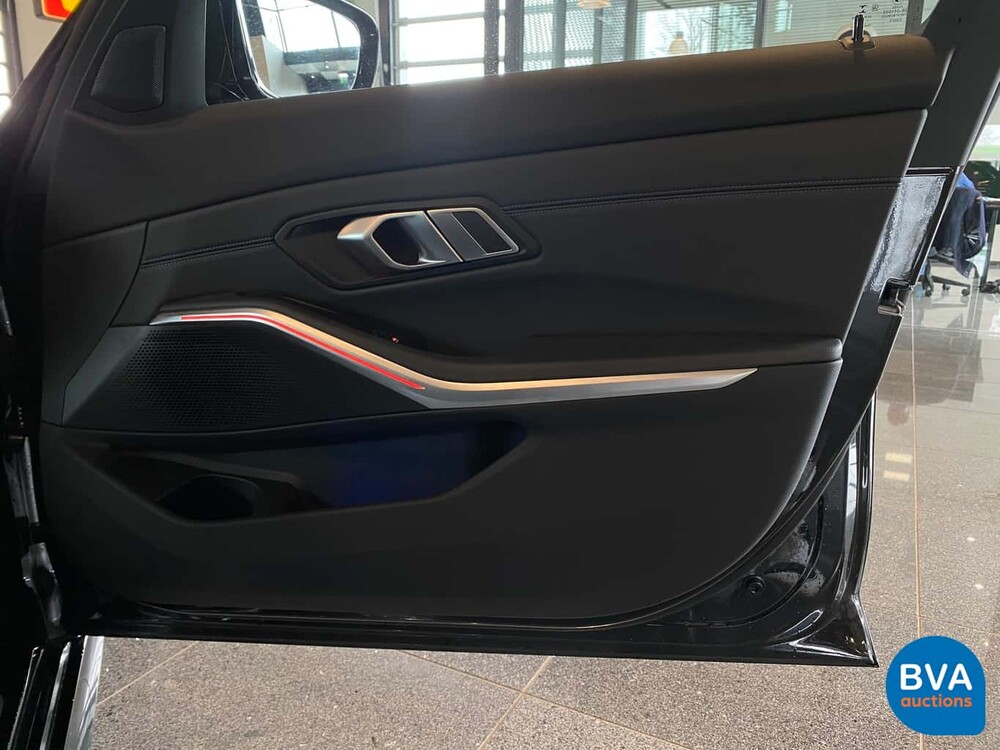 BMW 330i Touring M-Sport 258pk -GARANTIE- 3-Serie 2019, G-252-JK