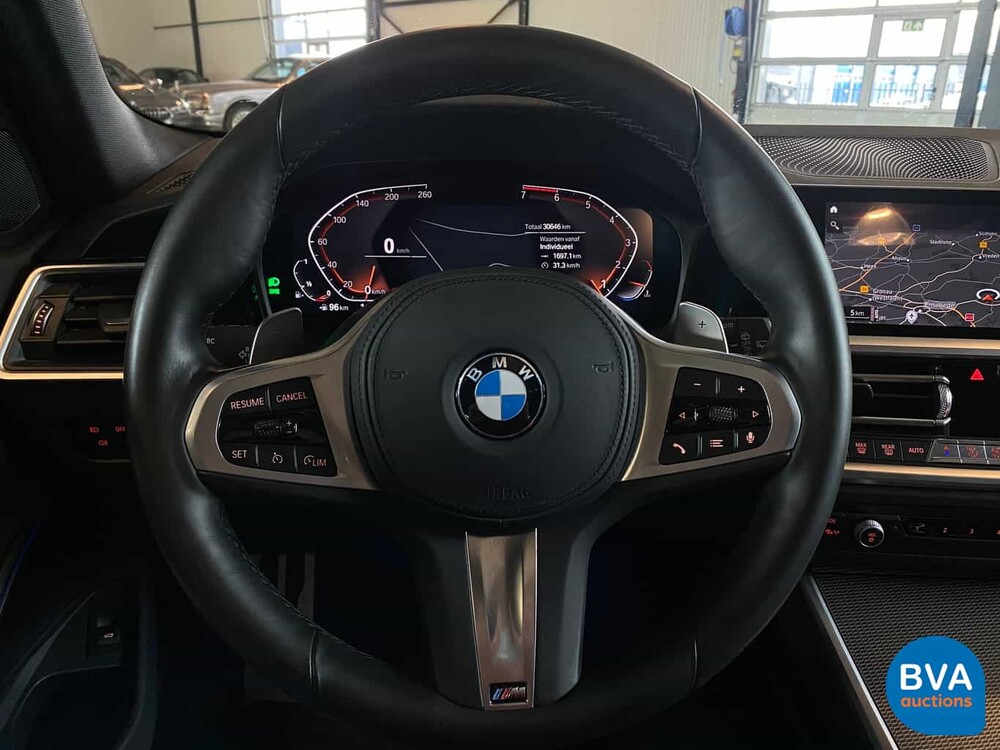 BMW 330i Touring M-Sport 258pk -GARANTIE- 3-Serie 2019, G-252-JK