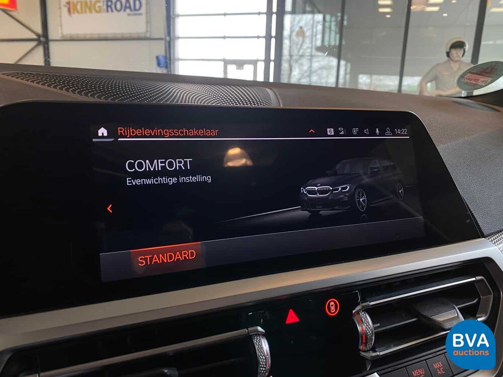 BMW 330i Touring M-Sport 258pk -GARANTIE- 3-Serie 2019, G-252-JK