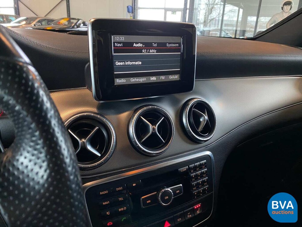 Mercedes-Benz CLA200 Prestige 156hp CLA-Class 2013 -Org. NL-, 4-KLG-36.