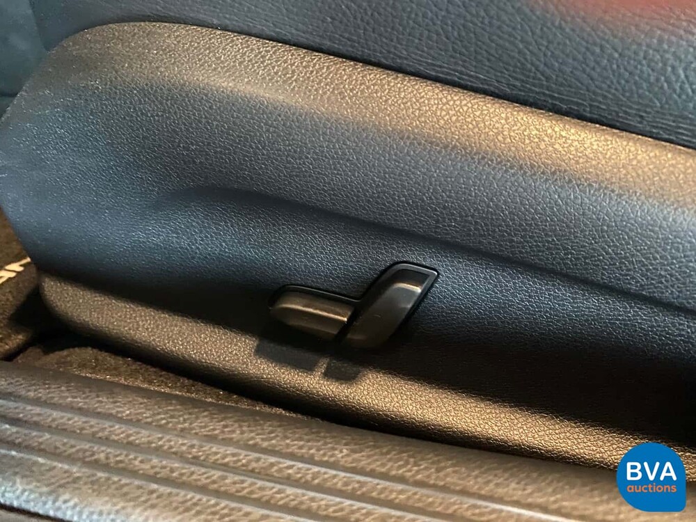 Mercedes-Benz C200 Coupé AMG NIGHT-EDITION Premium Plus C-Klasse 184pk 2018, XF-600-K