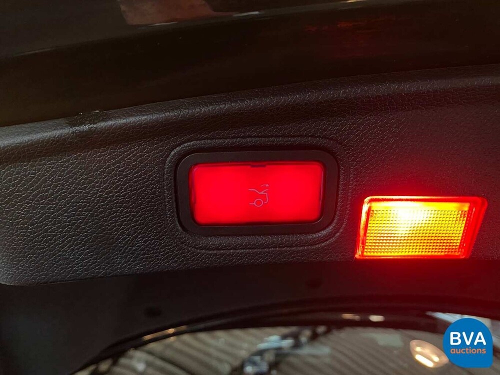 Mercedes-Benz C200 Coupé AMG NIGHT-EDITION Premium Plus C-Klasse 184pk 2018, XF-600-K