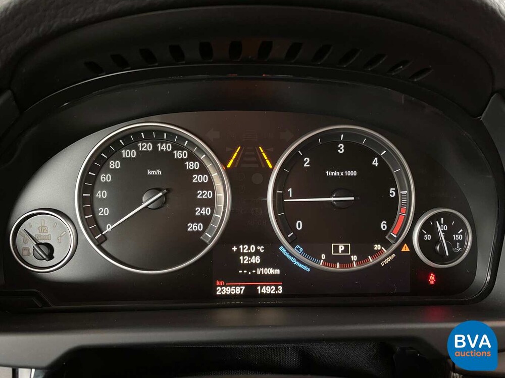 BMW X5 xDrive 25d 218pk 2014, SR-290-H